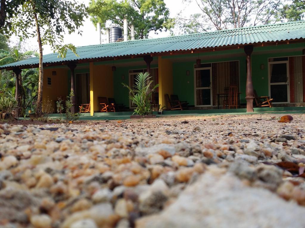 Sigiri La Veranda Lodge Kibissa Екстериор снимка